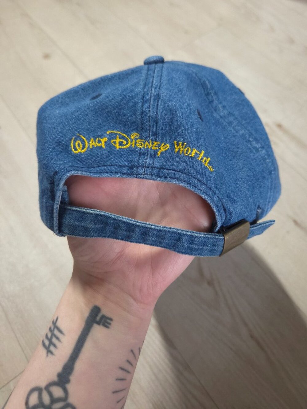Vintage 90s Peace Love Mickey Disney Hat - Picture 5 of 9